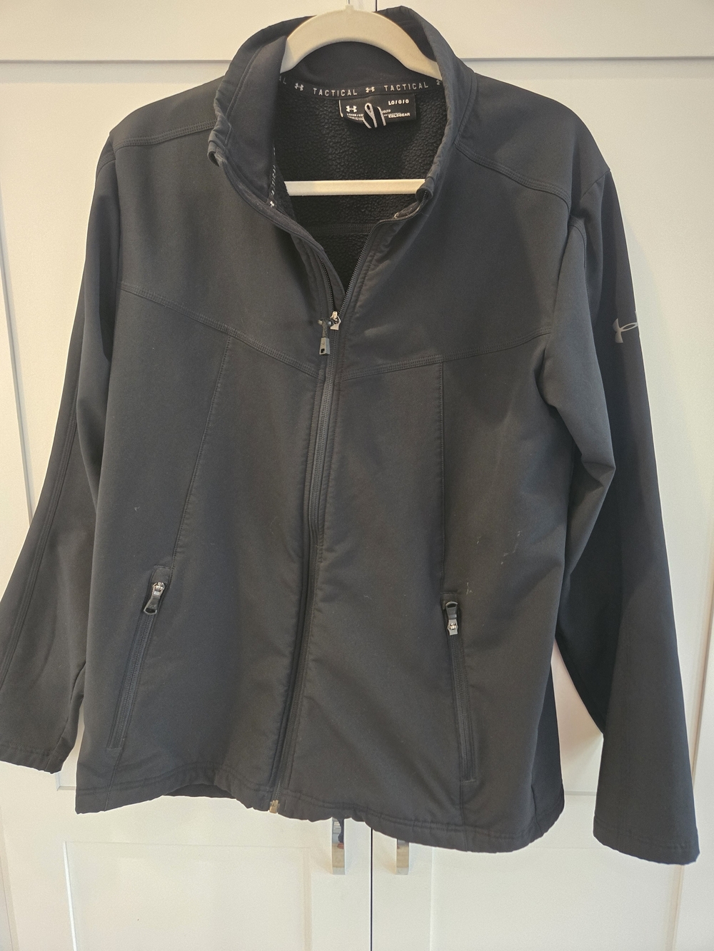 Under Armour Women's Black Softshell Jacket